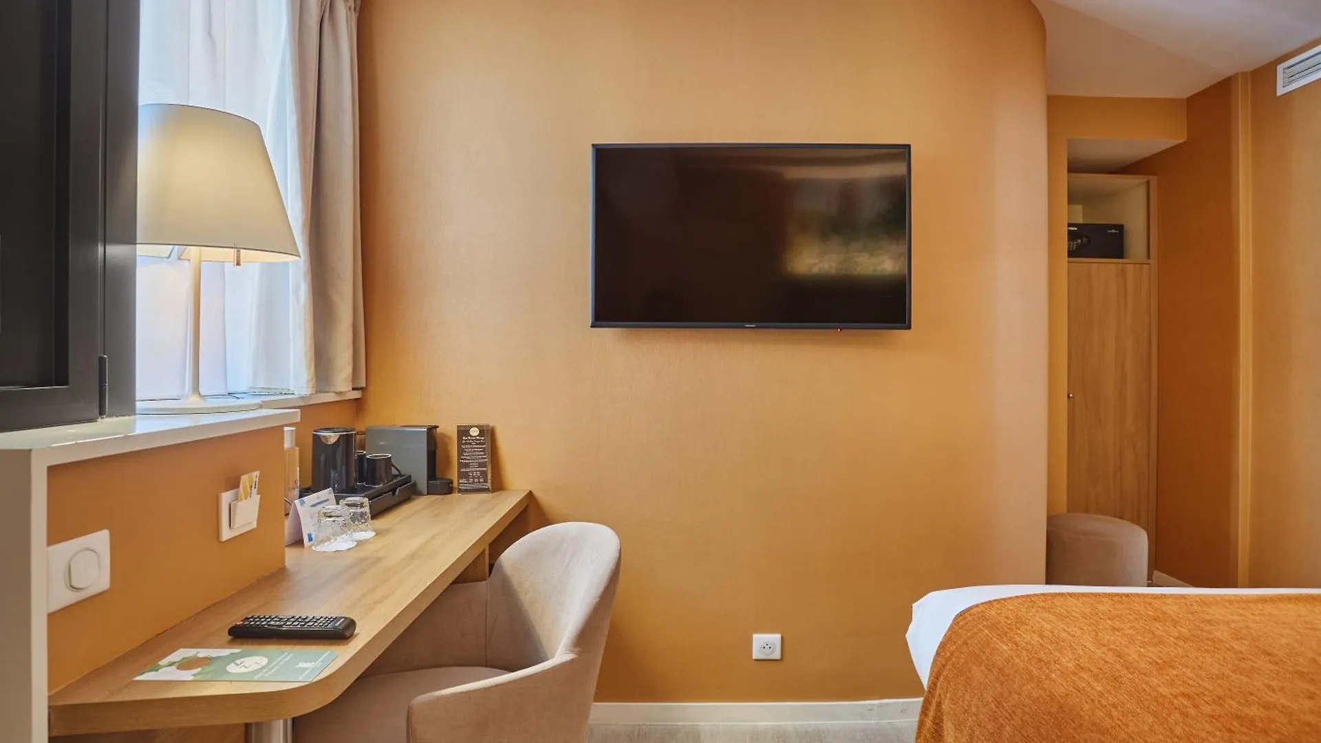 Hotel Jardins De Mademoiselle & 4*