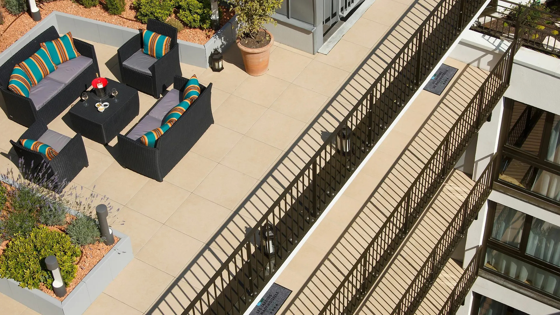 Jardins De Mademoiselle & Hotel